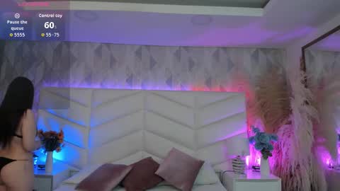 Snapshot of nina__ford chatting on February 17, 2026, 12:23 pm nina__ford online show from February 17, 2026, 12:23 pm