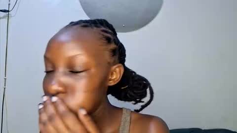 Snapshot of nina_bambi chatting on February 18, 2026, 2:40 am nina_bambi online show from February 18, 2026, 2:40 am