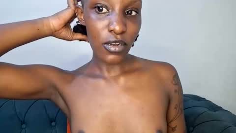 Snapshot of nina_bambi chatting on February 18, 2026, 6:59 pm nina_bambi online show from February 18, 2026, 6:59 pm