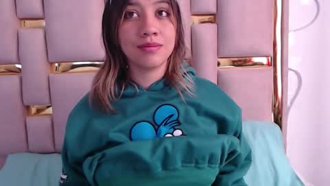 Nina Carther online show from October 15, 2025, 12:27 pm