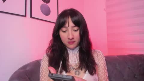 Snapshot of nina_collinns chatting on September 27, 2025, 12:59 am nina_collinns online show from September 27, 2025, 12:59 am
