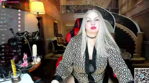 Snapshot of nina_deville chatting on April 20, 2026, 12:46 am Nina online show from April 20, 2026, 12:46 am