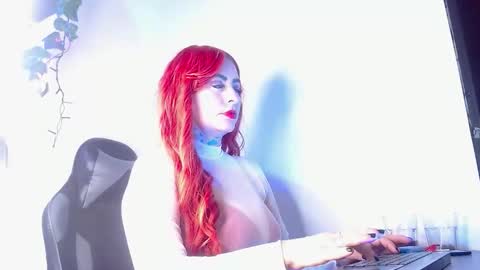 nina_foxx02 online show from December 19, 2025, 8:27 pm