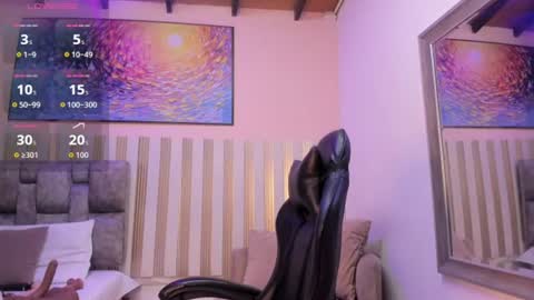 nina_glow_ online show from August 3, 2026, 11:26 am