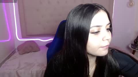 nina_rock online show from May 20, 2026, 3:24 am