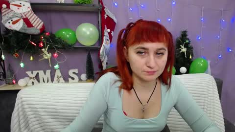 ninaflawlees online show from January 9, 2025, 2:01 am