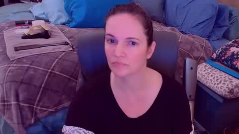 Snapshot of ninajaymes chatting on November 14, 2025, 2:32 am Nina Jaymes online show from November 14, 2025, 2:32 am