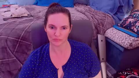 Snapshot of ninajaymes chatting on December 17, 2025, 1:00 am Nina Jaymes online show from December 17, 2025, 1:00 am