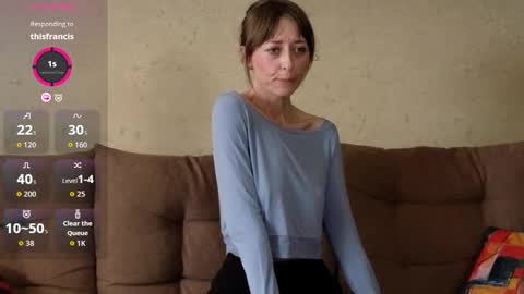 Snapshot of ninanovalicious chatting on October 28, 2025, 8:29 am NinaNovalicious online show from October 28, 2025, 8:29 am