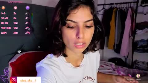 Snapshot of ninasky19 chatting on November 7, 2025, 3:45 pm ninasky19 online show from November 7, 2025, 3:45 pm