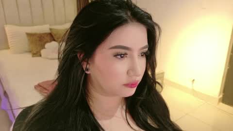 Nina online show from March 14, 2026, 2:44 pm