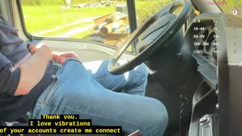 Snapshot of ninosolo_35 chatting on April 6, 2026, 1:56 pm ninosolo 35 online show from April 6, 2026, 1:56 pm