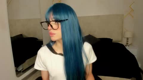 nioki_ online show from March 4, 2026, 3:23 am