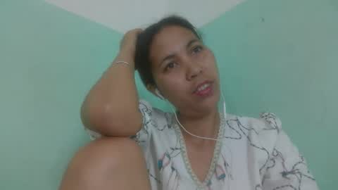 Snapshot of nirisouh chatting on October 13, 2025, 5:51 am nirisouh online show from October 13, 2025, 5:51 am