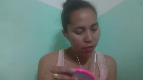 Snapshot of nirisouh chatting on November 12, 2025, 5:52 am nirisouh online show from November 12, 2025, 5:52 am