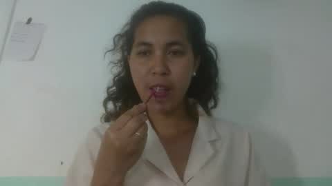 Snapshot of nirisouh chatting on December 3, 2025, 10:24 am nirisouh online show from December 3, 2025, 10:24 am