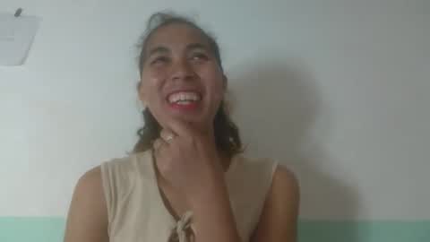 Snapshot of nirisouh chatting on December 4, 2025, 7:28 am nirisouh online show from December 4, 2025, 7:28 am