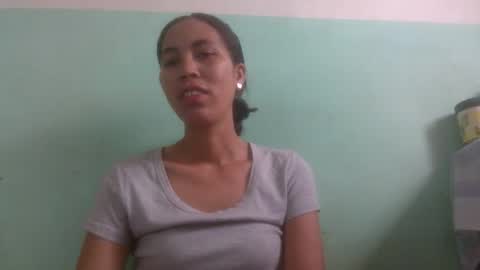 Snapshot of nirisouh chatting on February 3, 2026, 7:35 am nirisouh online show from February 3, 2026, 7:35 am