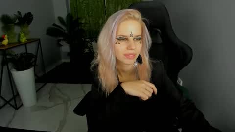 Nita online show from December 21, 2025, 2:30 am