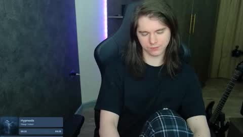 Snapshot of nitroshade chatting on February 14, 2025, 12:09 am nitroshade online show from February 14, 2025, 12:09 am