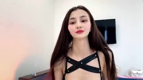 Niu online show from March 12, 2025, 11:42 am