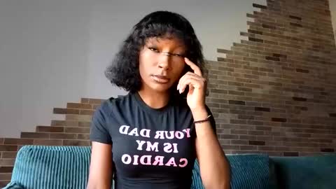 NIVIA WOLFE online show from May 1, 2026, 3:33 am
