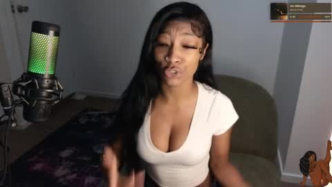 NIVIA WOLFE online show from May 27, 2026, 2:30 am