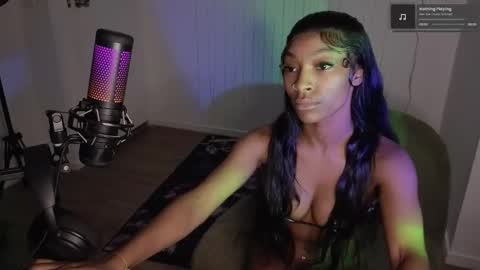NIVIA WOLFE online show from June 11, 2026, 3:26 am
