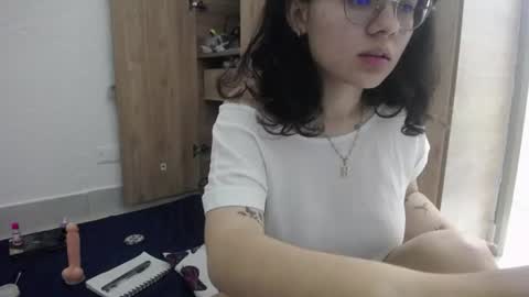 nix_vane online show from July 27, 2026, 10:06 pm
