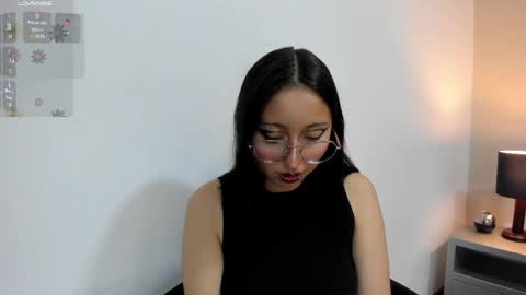 Snapshot of nixshadow chatting on May 15, 2026, 7:32 pm Catalina online show from May 15, 2026, 7:32 pm