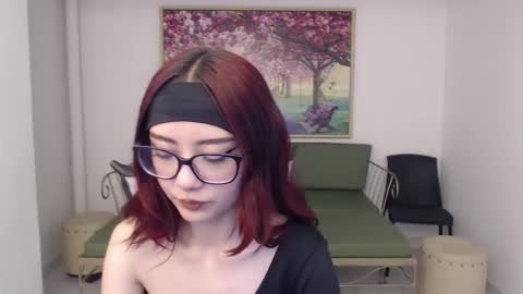 Snapshot of nixxie_01 chatting on March 12, 2026, 1:28 pm Nixxie online show from March 12, 2026, 1:28 pm