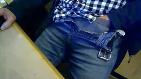 Snapshot of njutningsokare chatting on November 26, 2025, 5:25 pm njutningsokare online show from November 26, 2025, 5:25 pm