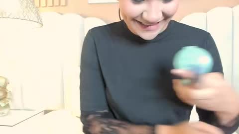 Noa online show from March 29, 2026, 2:55 am