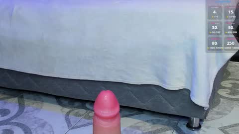 Snapshot of noah25_ chatting on November 9, 2025, 4:22 am Noah online show from November 9, 2025, 4:22 am