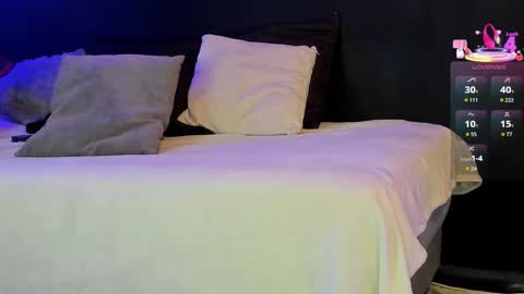 Snapshot of noah25_ chatting on November 21, 2025, 3:38 am Noah online show from November 21, 2025, 3:38 am