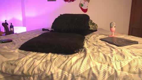 noah_0814 online show from January 7, 2026, 3:09 am