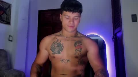 Snapshot of noah_223 chatting on June 17, 2026, 4:37 am noah_223 online show from June 17, 2026, 4:37 am