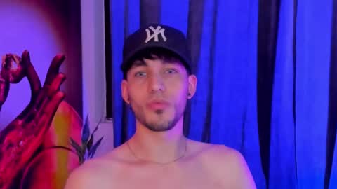 Noah Brigth online show from November 20, 2025, 1:17 am