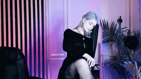 REAL name LiaDM are always open online show from February 11, 2026, 2:44 pm