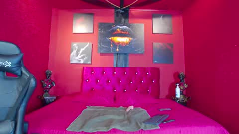 Snapshot of noah_greenhart chatting on January 6, 2026, 11:29 pm Noah online show from January 6, 2026, 11:29 pm