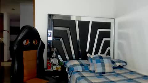 Snapshot of noah_harris01 chatting on January 12, 2026, 11:48 am Noah Harris01 online show from January 12, 2026, 11:48 am