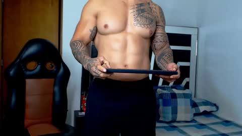 Snapshot of noah_harris01 chatting on February 16, 2026, 1:07 pm Noah Harris01 online show from February 16, 2026, 1:07 pm