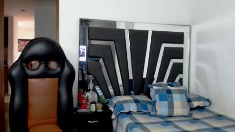 Snapshot of noah_harris01 chatting on February 27, 2026, 12:16 pm Noah Harris01 online show from February 27, 2026, 12:16 pm