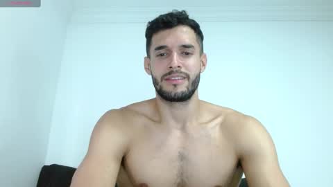 Snapshot of noah_jhonsonn chatting on February 23, 2025, 2:04 pm Noah online show from February 23, 2025, 2:04 pm