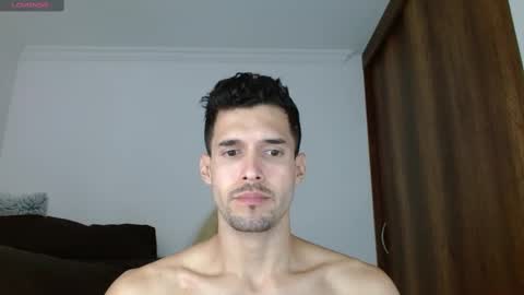 Snapshot of noah_jhonsonn chatting on March 4, 2025, 3:48 pm Noah online show from March 4, 2025, 3:48 pm