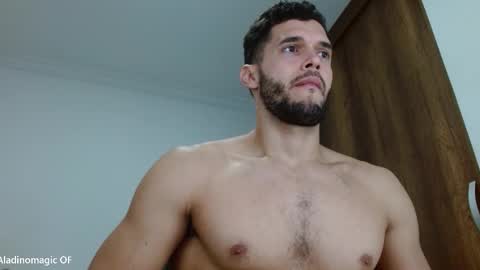 Snapshot of noah_jhonsonn chatting on November 3, 2025, 11:22 am Noah online show from November 3, 2025, 11:22 am