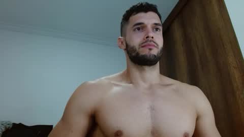 Snapshot of noah_jhonsonn chatting on November 25, 2025, 11:32 am Noah online show from November 25, 2025, 11:32 am