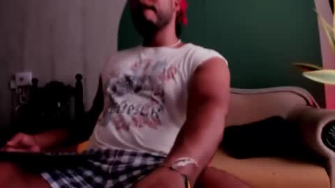 Snapshot of noah_jones__ chatting on January 25, 2025, 10:18 pm Noah online show from January 25, 2025, 10:18 pm