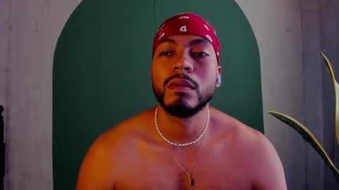 Snapshot of noah_jones__ chatting on March 1, 2025, 8:42 pm Noah online show from March 1, 2025, 8:42 pm