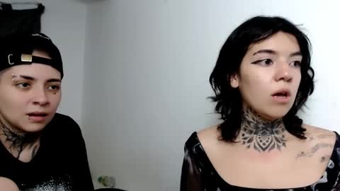 noah hehim    online show from February 22, 2025, 2:28 am